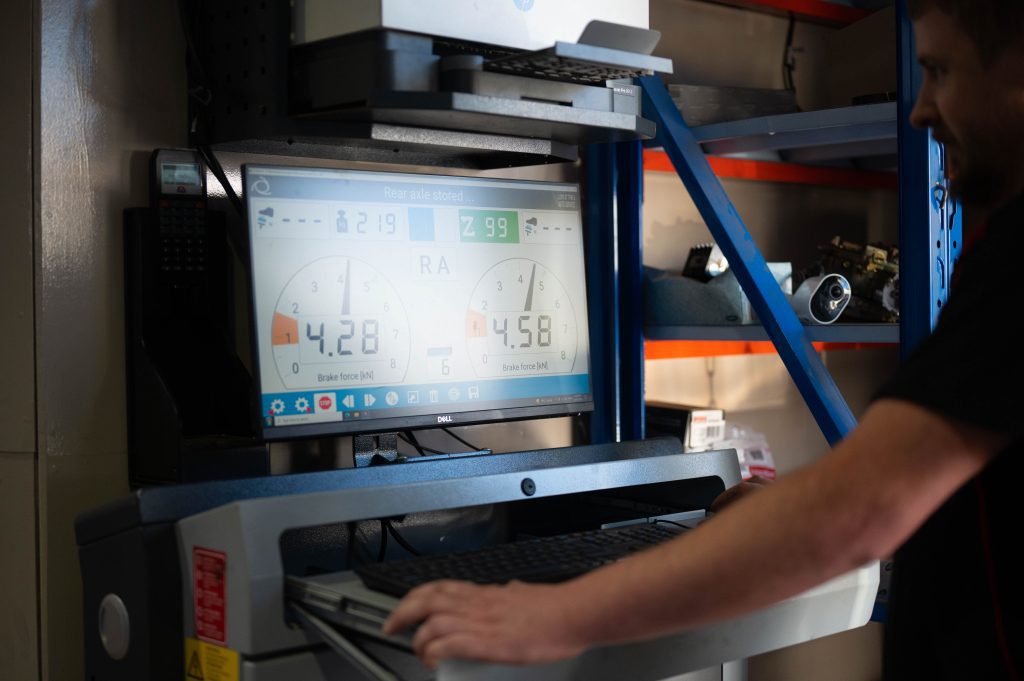 Lloyd Street Tyre and Auto Service