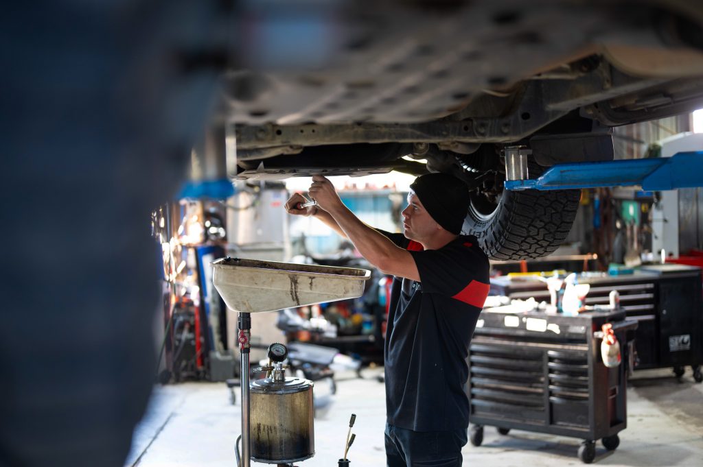 Lloyd Street Tyre and Auto Service
