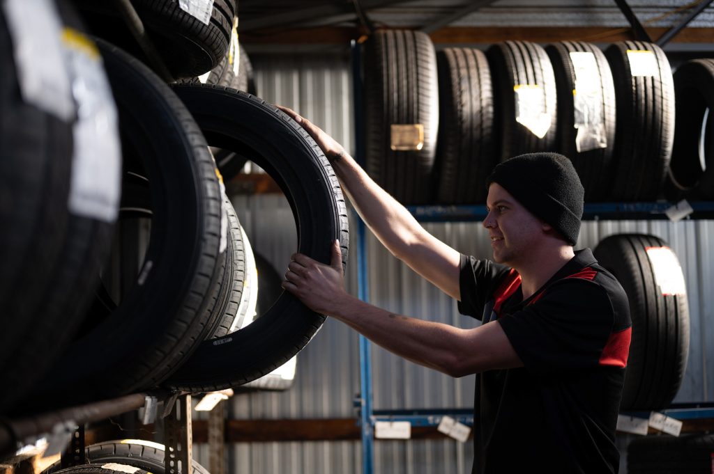 Lloyd Street Tyre and Auto Service